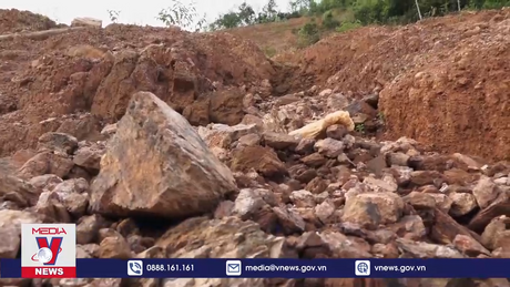 Quảng Ngãi khắc phục khẩn cấp các điểm có nguy cơ sạt lở cao