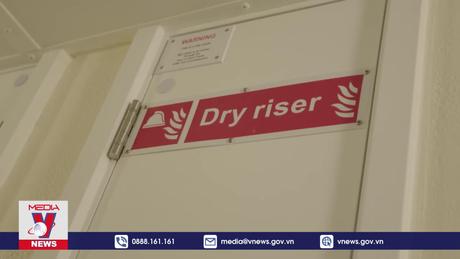 Anh siết chặt kiểm soát an toàn phòng cháy chữa cháy