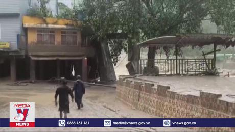 Hàng chục binh sĩ Ấn Độ mất tích do mưa lũ