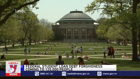 Mỹ công bố kế hoạch giảm nợ cho sinh viên trị giá 9 tỷ USD