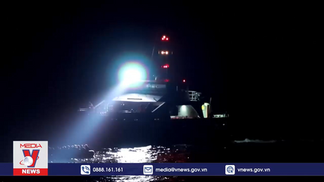 Phận người trên những con thuyền di cư từ Pháp sang Anh