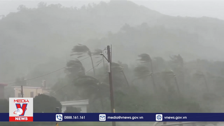 Bão Koinu gây thiệt hại nặng tại Đài Loan (Trung Quốc)