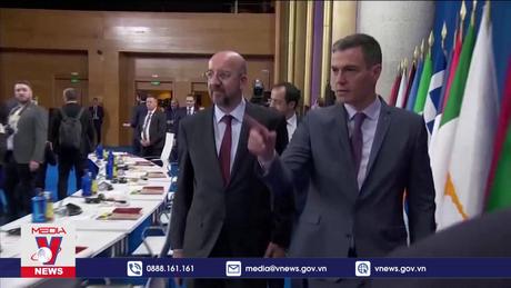 Anh hợp tác chặt chẽ với EU về vấn đề di cư