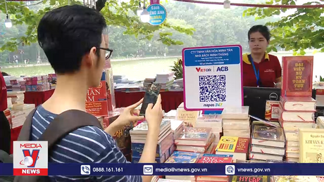 Hà Nội phát động thanh toán không dùng tiền mặt