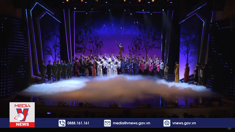 Hội diễn nghệ thuật chuyên nghiệp về đề tài Quốc phòng toàn dân