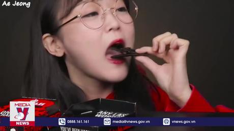Nguy cơ tiềm ẩn trong thử thách ăn cay 