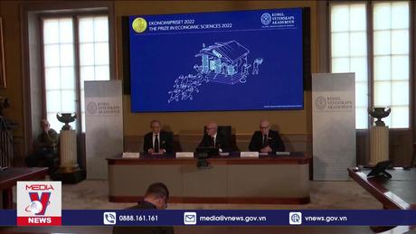 Nobel Kinh tế vinh danh nghiên cứu về vai trò của phụ nữ