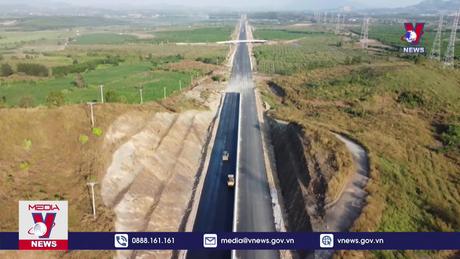 Yêu cầu hoàn thành dứt điểm các cao tốc mới khai thác