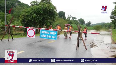 Kiểm tra vận hành xả lũ thủy điện tại Nghệ An