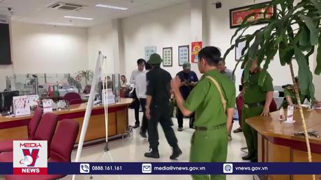 Ngân hàng Nhà nước yêu cầu tăng cường phòng chống cướp ngân hàng