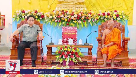 Thủ tướng chúc mừng đồng bào Khmer nhân Lễ Sen Dolta