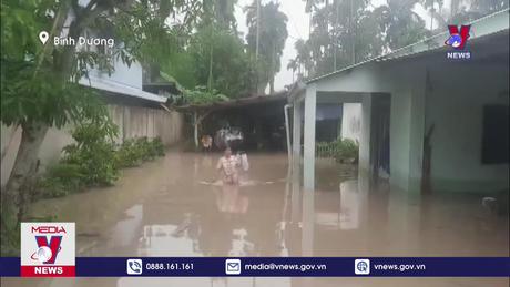 Mưa lớn gây ngập lụt tại Bình Dương 