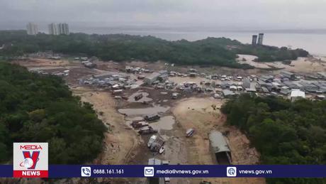 Nước sông Amazon thấp nhất trong hơn một thế kỷ