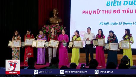 Biểu dương Phụ nữ Thủ đô tiêu biểu