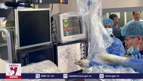 Thay van trong van tại Viện Tim Mạch Việt Nam