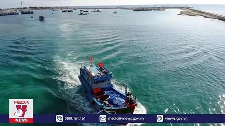 Ngày đầu nghỉ lễ Lý Sơn đón hàng ngàn du khách