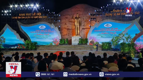 Chủ tịch Quốc hội dự khai mạc Lễ hội Cà phê Sơn La 