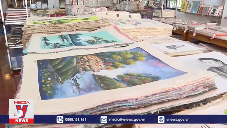 Giấy dó thúc đẩy du lịch làng nghề tại Lào