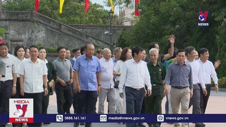 Hội Nhà báo Việt Nam thắp sáng ngọn lửa tri ân tại Quảng Trị