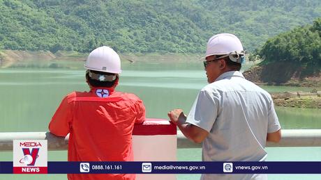 Nhiều hồ thủy điện điều tiết xả tràn