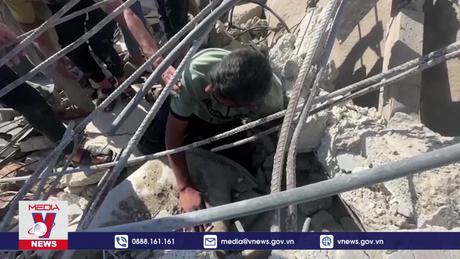 Hamas trả tự do cho 2 con tin người Mỹ