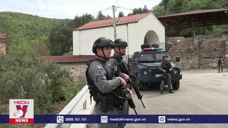 EU kêu gọi Serbia và Kosovo trở lại đối thoại