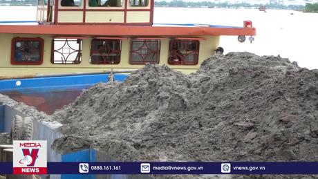 Nỗ lực cung ứng cát thi công cao tốc Cần Thơ - Cà Mau