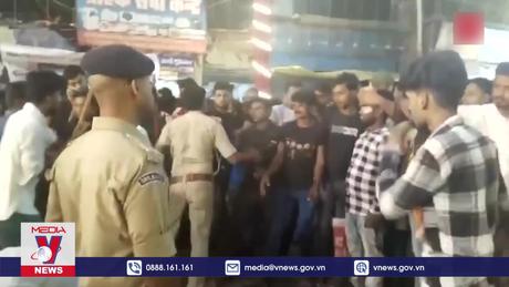 Giẫm đạp gây thương vong tại Ấn Độ