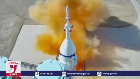 Trung Quốc phóng tàu vũ trụ Thần Châu-17