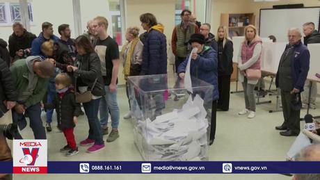 Tổng thống Ba Lan tham vấn thành lập chính phủ mới