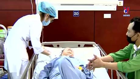 Câu chuyện sức khỏe: Thách thức trong chăm sóc sức khỏe người cao tuổi 