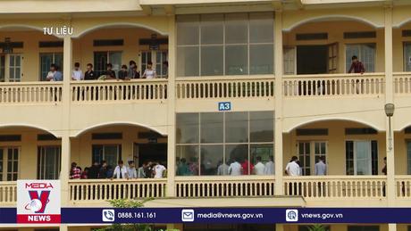 Hơn 88% học sinh THPT phải đi học thêm