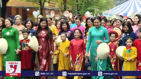 1.000 phụ nữ thủ đô đồng diễn áo dài