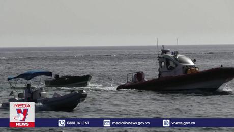 Giải cứu gần 50 người di cư ngoài khơi Italy