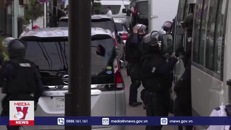 Bắt cóc con tin tại Nhật Bản