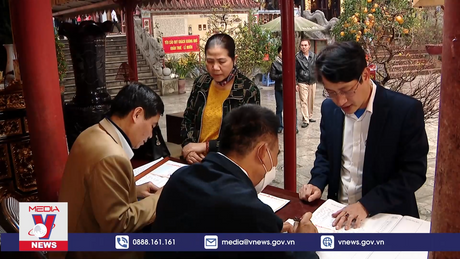 Bộ Tài chính yêu cầu kiểm tra tổng thể việc quản lý tiền công đức