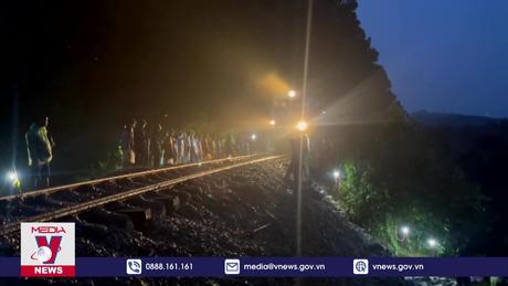 Đường sắt Bắc - Nam qua Hà Tĩnh thông tuyến trở lại