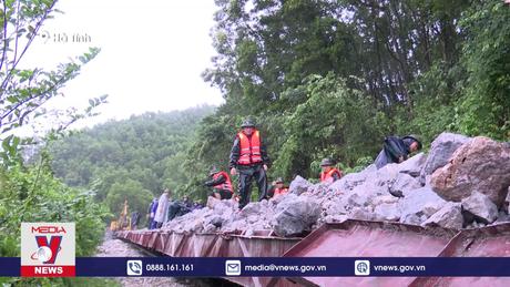 Hà Tĩnh huy động lực lượng khắc phục hậu quả mưa lũ