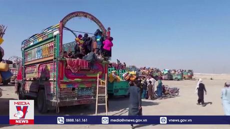 Người Afghanistan gấp rút rời Pakistan