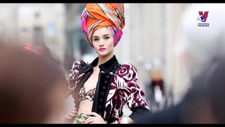 Thông điệp lịch sử: Tạp chí Harper Bazzar