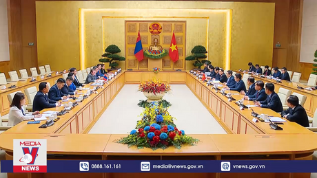 Thủ tướng hội kiến với Tổng thống Mông Cổ