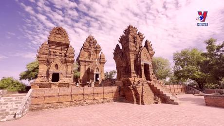 Hành trình Việt số 355: Tháp Chàm - Biểu tượng tâm linh của người Chàm 