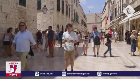 Các nước trước thách thức du lịch quá tải