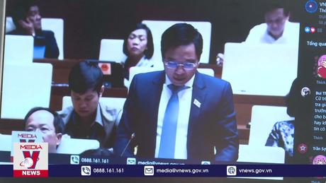 Phiên chất vấn diễn ra dân chủ, thẳng thắn