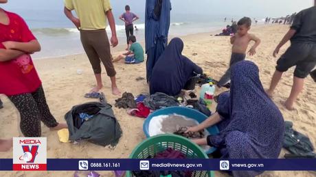 Hàng trăm nghìn người mất việc làm tại Gaza và khu Bờ Tây