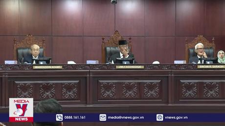 Chánh án Tòa Hiến pháp Indonesia bị cách chức