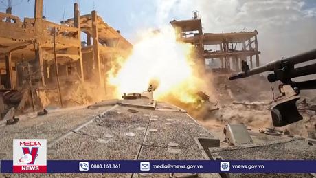 Hamas bắn rocket vào sâu trong lãnh thổ Israel