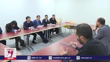 Đoàn Ban Tuyên giáo Trung ương thăm và làm việc tại Pháp