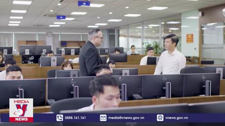 Xây dựng hệ thống thông tin hỗ trợ doanh nghiệp chuyển đổi số