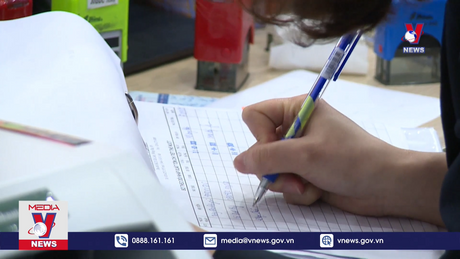 Nợ xấu của các ngân hàng niêm yết tăng 52% 